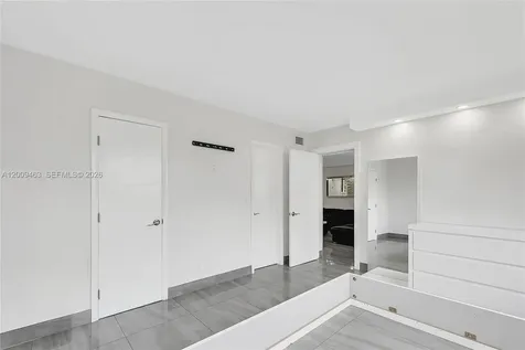5260 NW 11th Street Plantation FL 33313