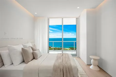 100 S Pointe Drive Miami Beach FL 33139