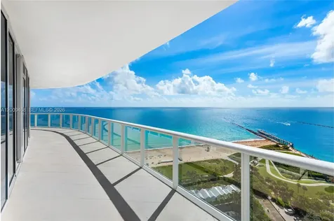 100 S Pointe Drive Miami Beach FL 33139