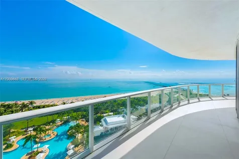 100 S Pointe Drive Miami Beach FL 33139