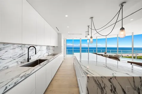 100 S Pointe Drive Miami Beach FL 33139