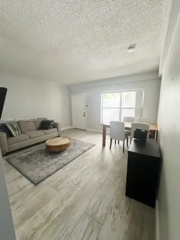 9248 Collins Avenue Surfside FL 33154