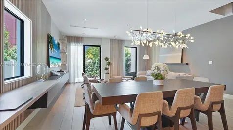 1371 SW 22nd Terrace Miami FL 33145