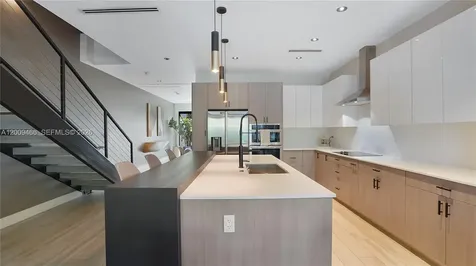 1371 SW 22nd Terrace Miami FL 33145