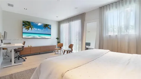 1371 SW 22nd Terrace Miami FL 33145