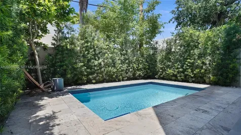 1371 SW 22nd Terrace Miami FL 33145