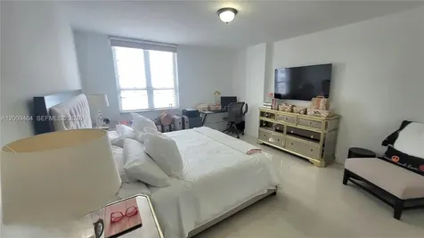 701 Brickell Key Boulevard Miami FL 33131