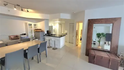 701 Brickell Key Boulevard Miami FL 33131