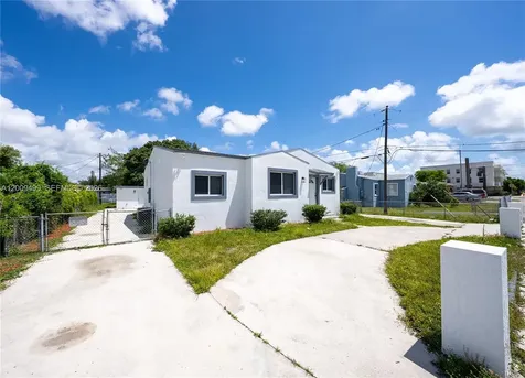 1221 NW 75th Street Miami FL 33147