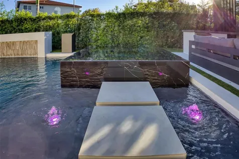 16314 SW 57th Street Miami FL 33193