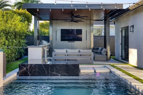 16314 SW 57th Street Miami FL 33193