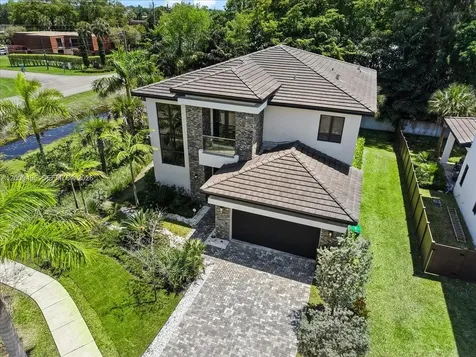 12120 Rhino Oaks Drive Davie FL 33325