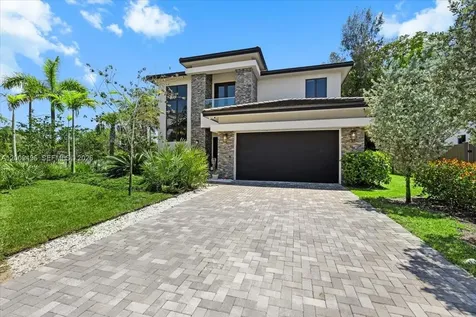 12120 Rhino Oaks Drive Davie FL 33325