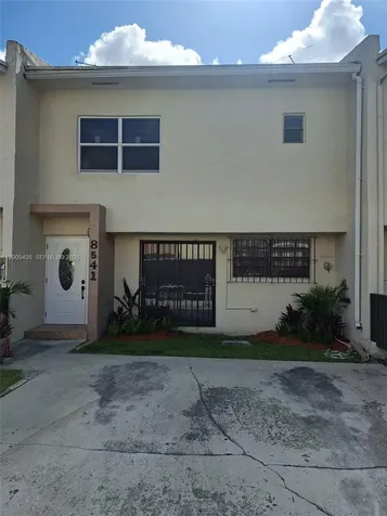 8541 NW 7th Street Miami FL 33126