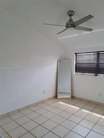 8541 NW 7th Street Miami FL 33126