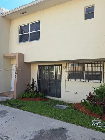 8541 NW 7th Street Miami FL 33126