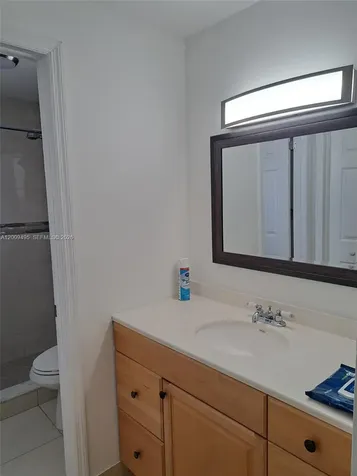 8541 NW 7th Street Miami FL 33126