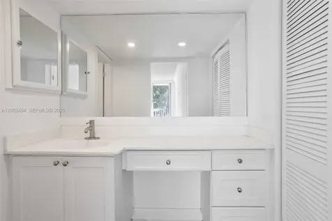 1801 S Treasure Drive North Bay Village FL 33141