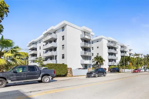 1801 S Treasure Drive North Bay Village FL 33141