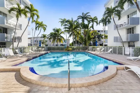 1801 S Treasure Drive North Bay Village FL 33141
