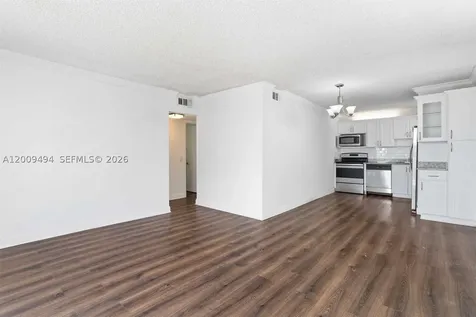 1801 S Treasure Drive North Bay Village FL 33141