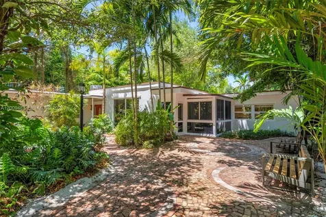 311 NE 86th Street El Portal FL 33138