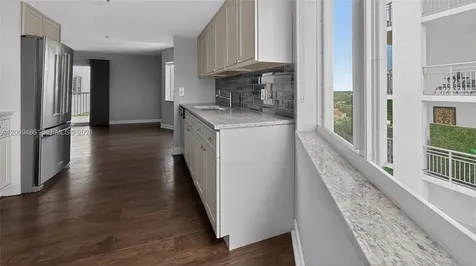 280 SW 20th Road Miami FL 33129