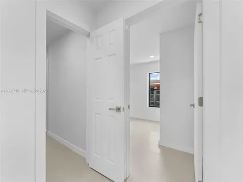 1368 W 29th Street Hialeah FL 33012