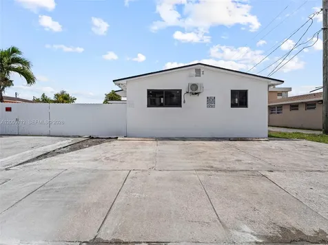 1368 W 29th Street Hialeah FL 33012
