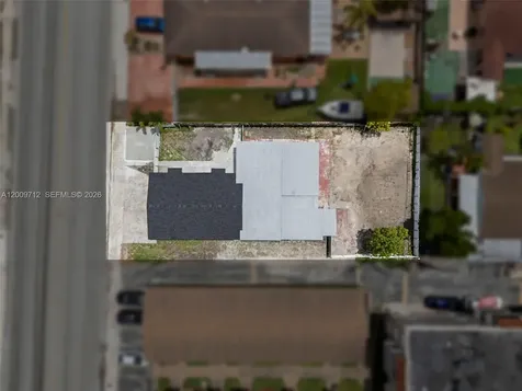 1368 W 29th Street Hialeah FL 33012