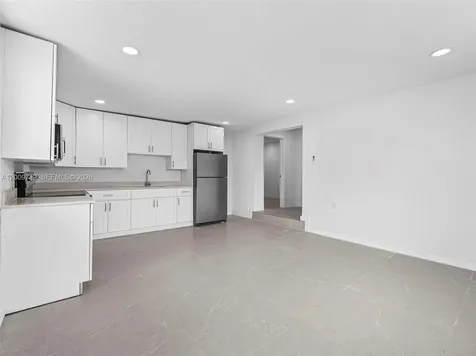 1368 W 29th Street Hialeah FL 33012