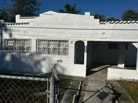 7714 NW 5th Avenue Miami FL 33150