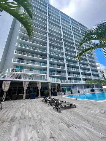 1250 S Miami Avenue Miami FL 33130
