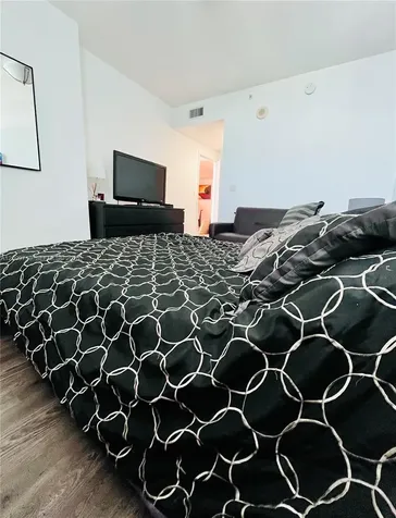 1250 S Miami Avenue Miami FL 33130