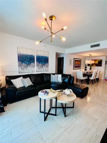 1250 S Miami Avenue Miami FL 33130