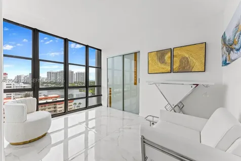 2017 S Ocean Drive Hallandale Beach FL 33009