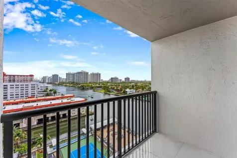 2017 S Ocean Drive Hallandale Beach FL 33009