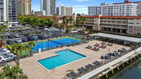 2017 S Ocean Drive Hallandale Beach FL 33009