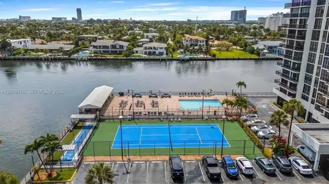 2017 S Ocean Drive Hallandale Beach FL 33009