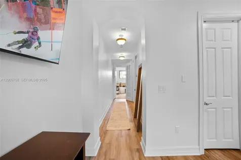 542 NE 17th Avenue Fort Lauderdale FL 33301