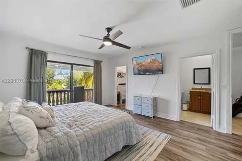542 NE 17th Avenue Fort Lauderdale FL 33301