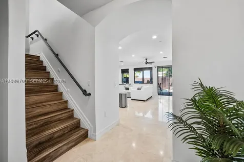542 NE 17th Avenue Fort Lauderdale FL 33301
