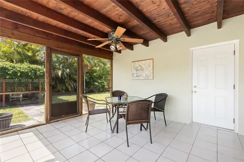 906 NE 5th Street Hallandale Beach FL 33009