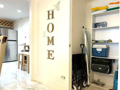 6039 Collins Avenue Miami Beach FL 33140
