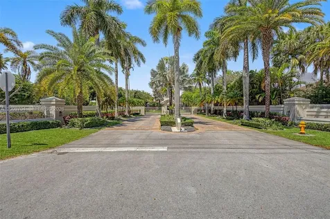 6721 SW 140th Street Palmetto Bay FL 33158