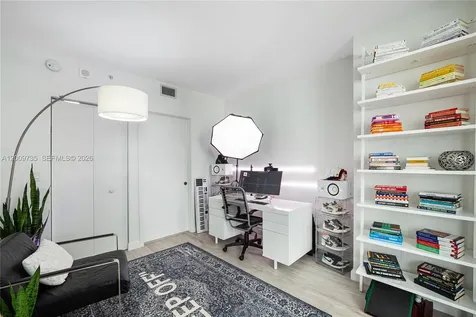 45 SW 9th Street Miami FL 33130