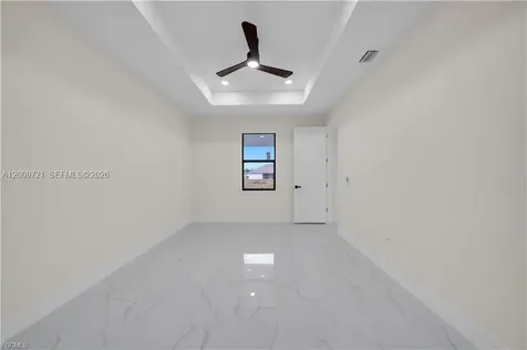 2901 Villa Avenue S Lehigh Acres FL 33976