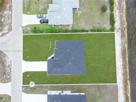 2901 Villa Avenue S Lehigh Acres FL 33976