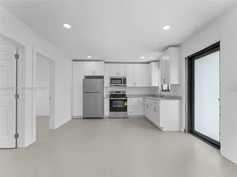1370 W 29th Street Hialeah FL 33012