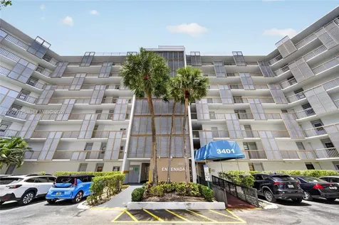 3401 N Country Club Drive Aventura FL 33180